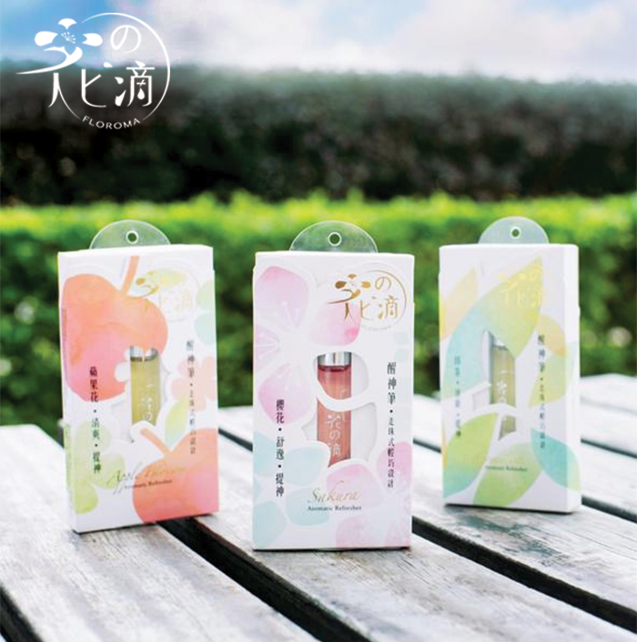 【Limited Sales Package】1 set ( 3 scents) Floroma Aromatic Refresher Pe