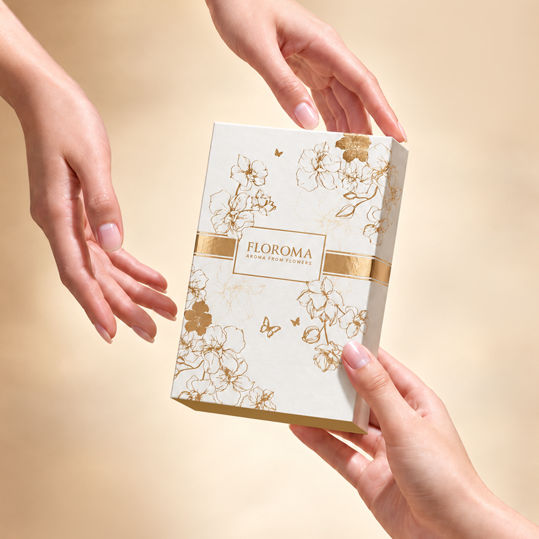 Holiday Parfum & Engraved Refill Bottle Set