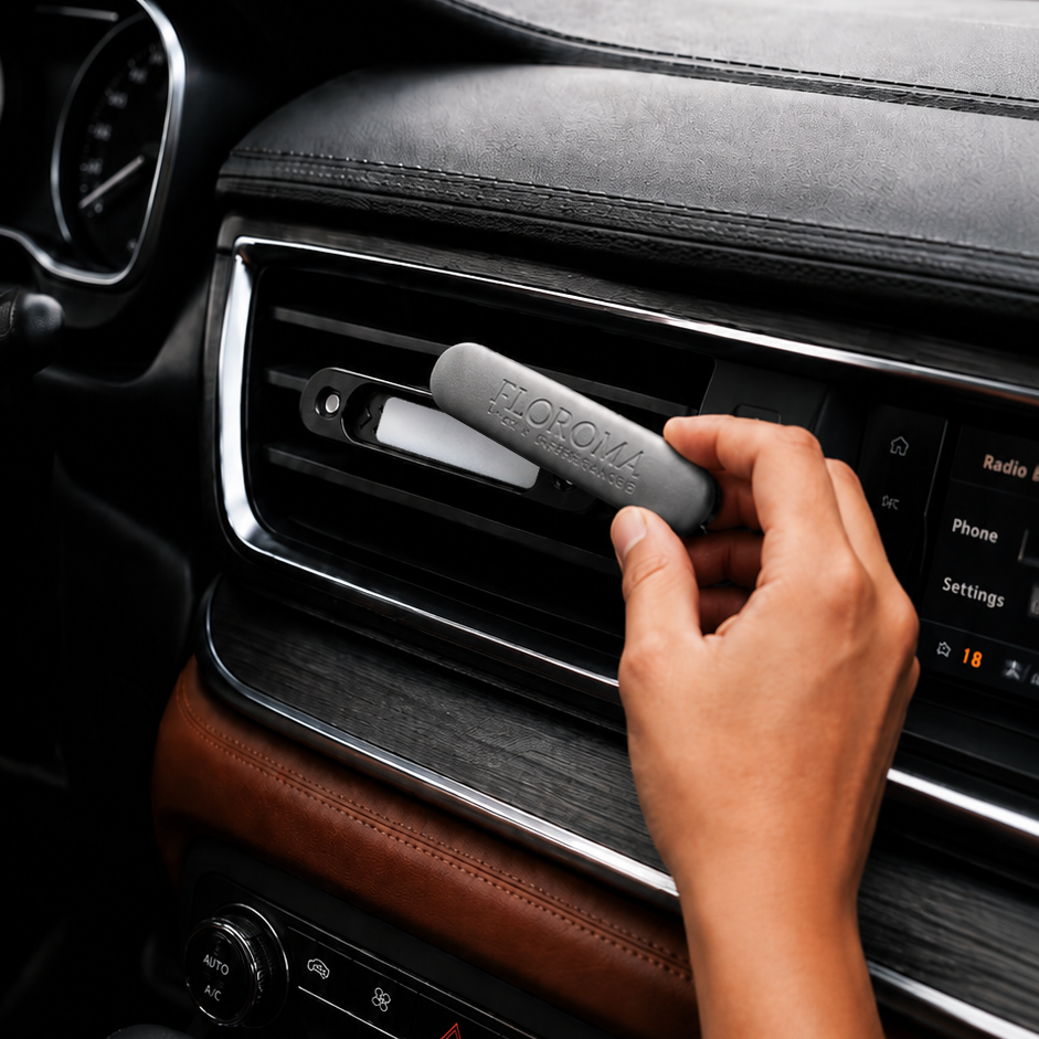 [Buy 1 Get 3 Free] Light Luxury Leather Car Diffuser — Includes 3 Refill Scent Pads
